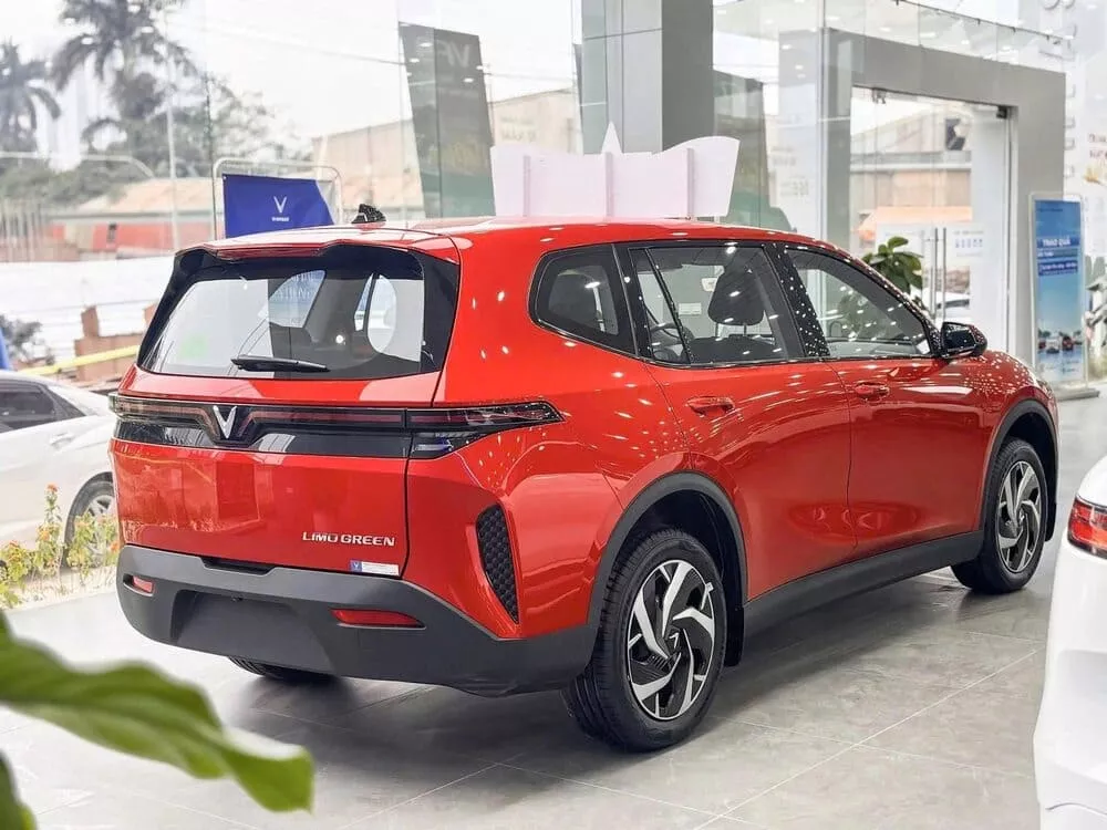 Vinfast Limo Green Ngoại Thất